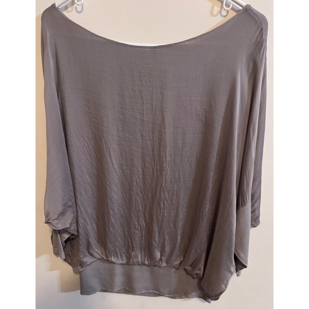 CobbleStone Italy Silk Blend Batwing Blouse Taupe Grey Boat Neck Top One Size